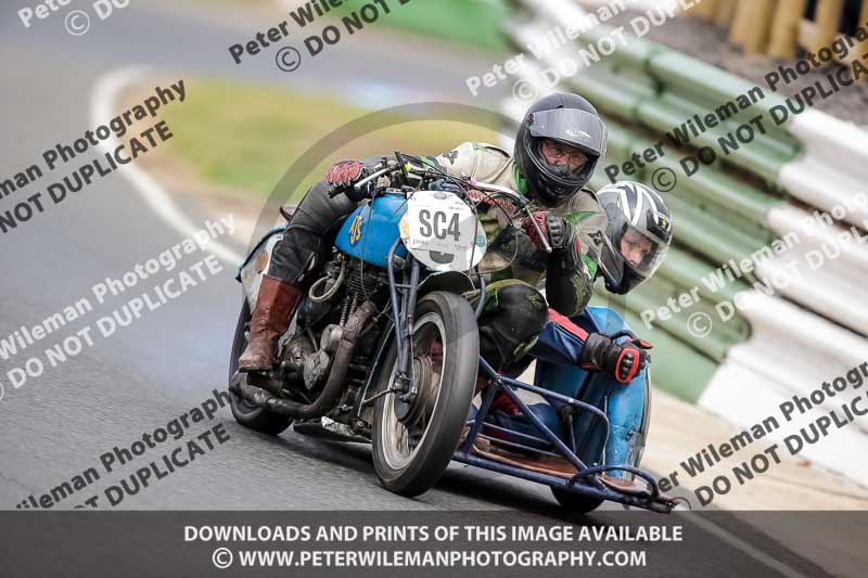 Vintage motorcycle club;eventdigitalimages;mallory park;mallory park trackday photographs;no limits trackdays;peter wileman photography;trackday digital images;trackday photos;vmcc festival 1000 bikes photographs